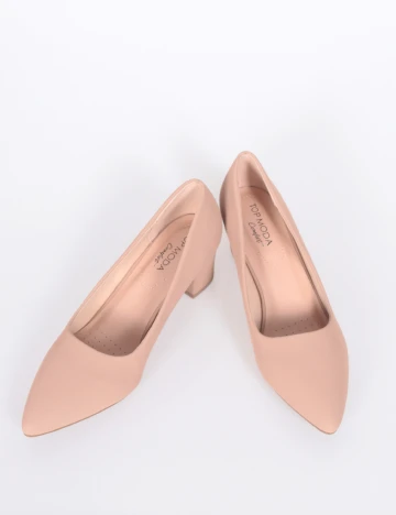 Pantofi SHEIN, nude Crem