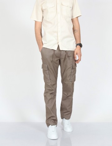 Pantaloni Guess, maro