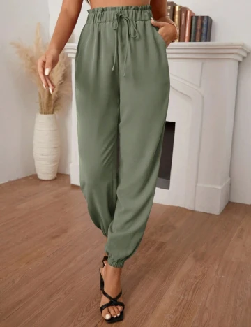 Pantaloni SHEIN, verde Verde