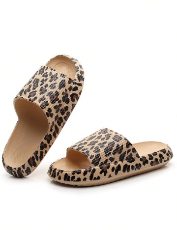 Slapi SHEIN, animal print