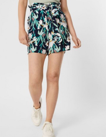 Pantaloni scurti Vero Moda, floral