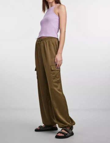 Pantaloni Pieces, maro Maro