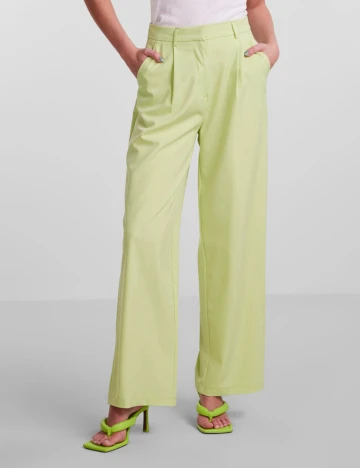 Pantaloni Pieces, verde Verde