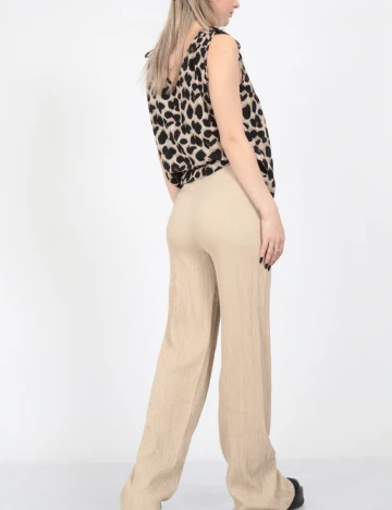 Pantaloni Pieces, crem Crem