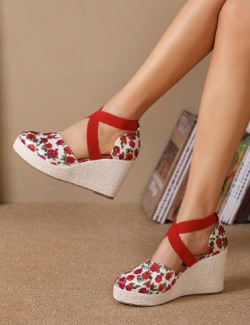 Pantofi SHEIN, floral print