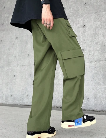 Pantaloni SHEIN, verde Verde