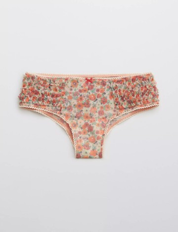 Chilot Aerie, floral