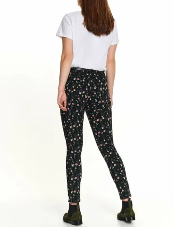 Pantaloni Top Secret, negru floral Floral print