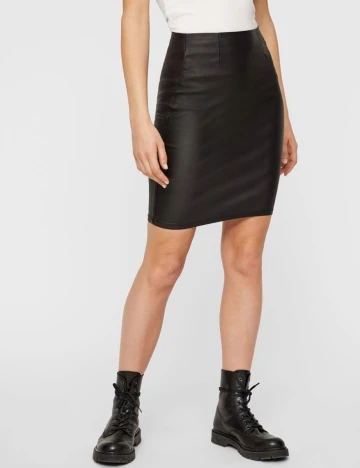 Fusta Pieces, negru