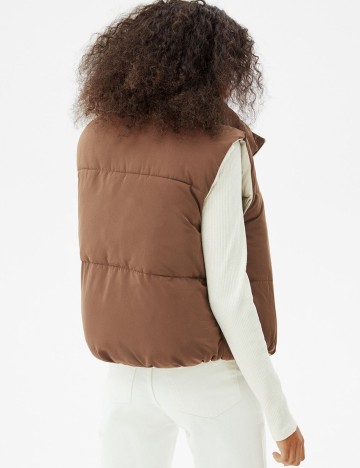 Vesta reversibila Bershka, crem/maro