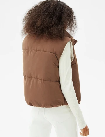 Vesta reversibila Bershka, crem/maro