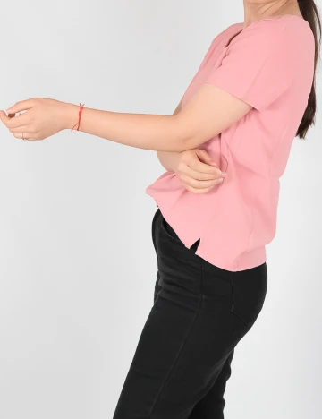 Tricou Vila, roz
