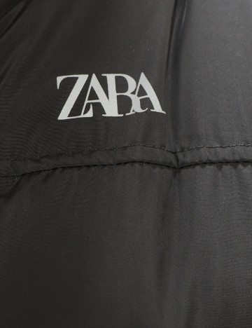 Vesta Zara, negru