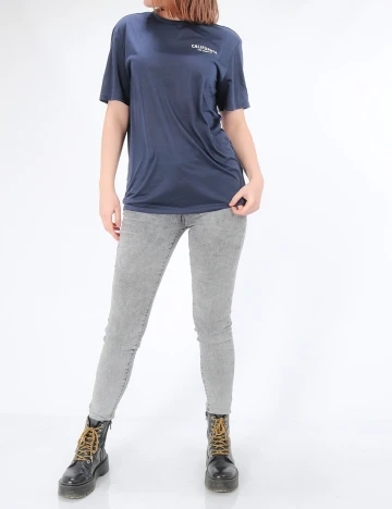 Tricou SHEIN, bleumarin