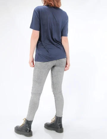 Tricou SHEIN, bleumarin