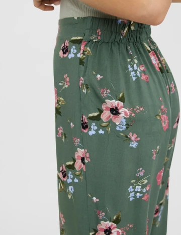 Pantaloni Vero Moda, verde