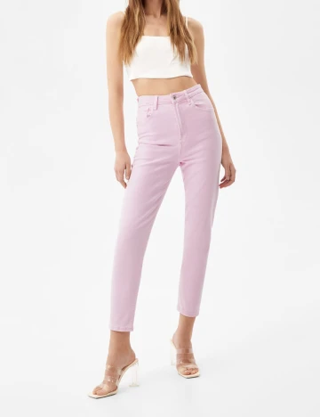 Blugi Bershka, roz