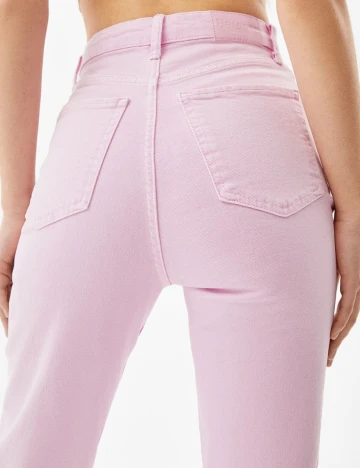 Blugi Bershka, roz