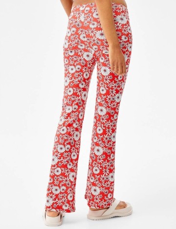 Pantaloni Bershka, rosu