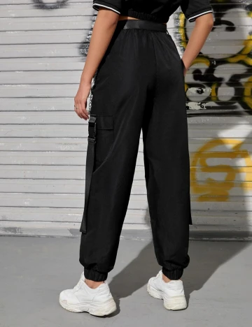 Pantaloni SHEIN, negru