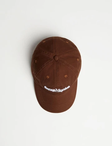 Sapca Bershka, maro Maro