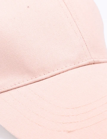 Sapca Bershka, somon