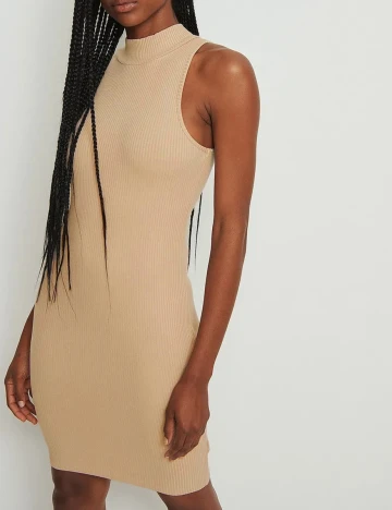 Rochie scurta NA-KD, crem