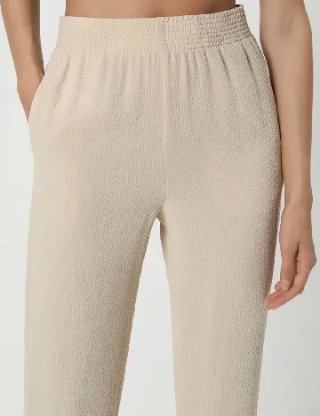 Pantaloni Reserved, crem Crem