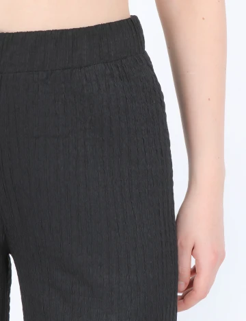 Pantaloni Reserved, negru Negru