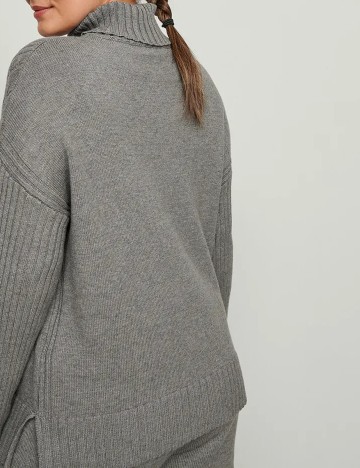 Pulover NA-KD Plus Size, gri