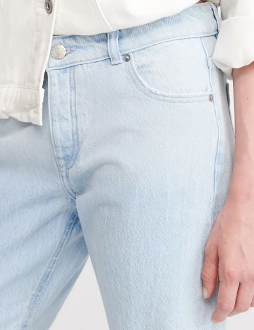 Blugi Reserved, albastru deschis