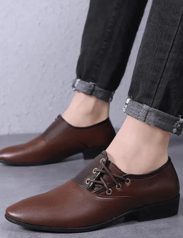 Pantofi SHEIN, maro