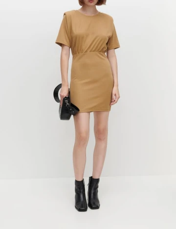 Rochie Scurta Reserved, maro