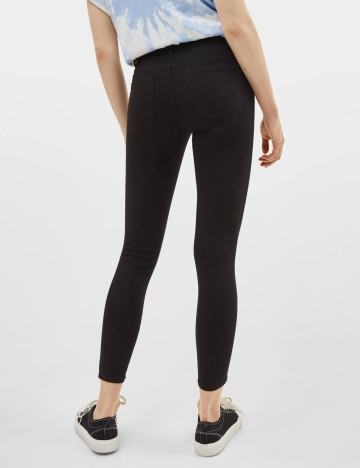 Blugi Bershka, negru