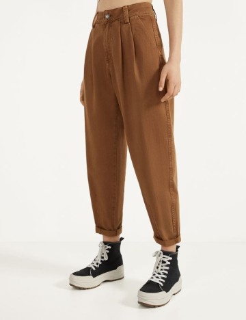 Blugi Bershka, maro