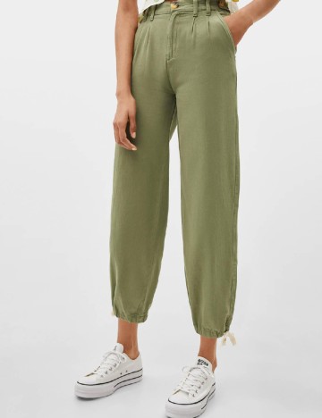 Pantaloni Bershka, verde