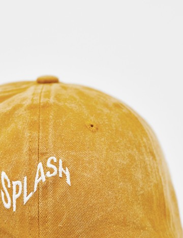 Sapca Bershka, maro