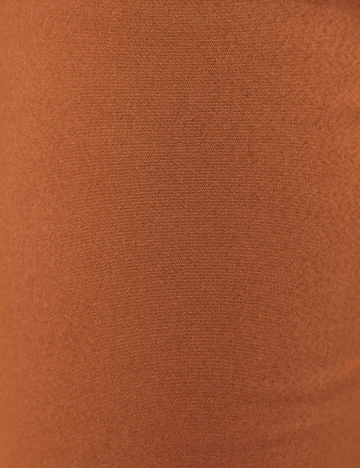 Pantaloni Bershka, maro