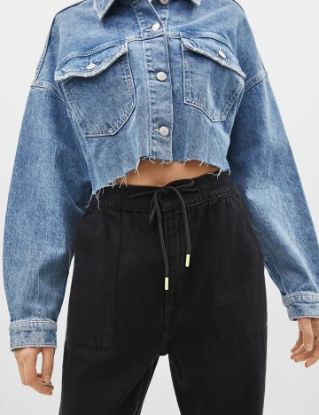 Pantaloni Bershka, negru