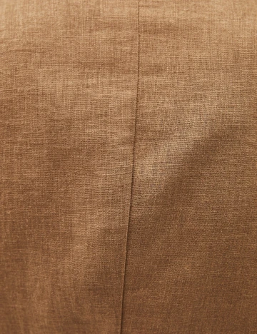 Blazer Bershka, maro