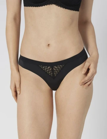 Chilot Triumph, negru