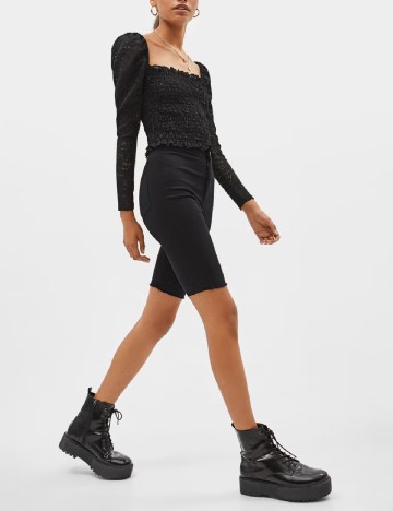 Top Bershka, negru
