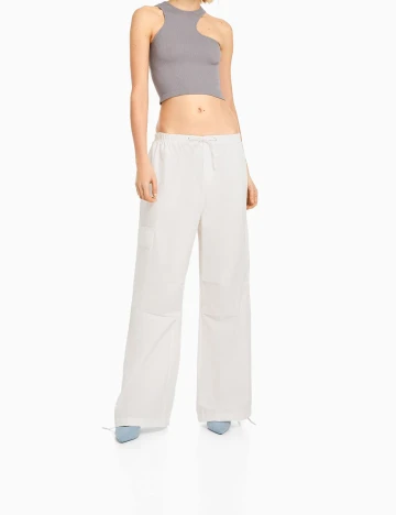 Pantaloni Bershka, alb Alb