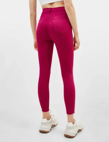 Pantaloni Bershka, roz