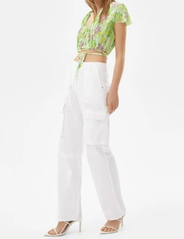 Top Bershka, verde Verde