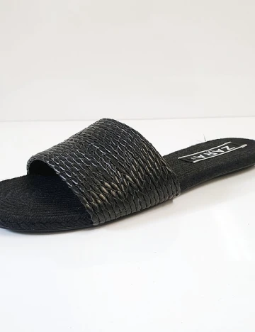 Slapi Zara, negru Negru
