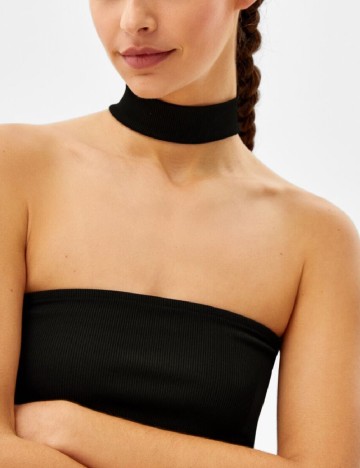 Top Bershka, negru