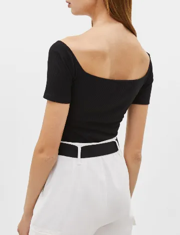 Top Bershka, negru