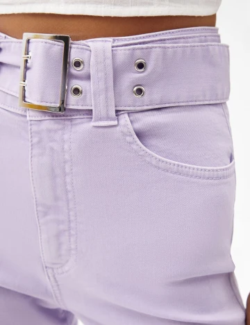 Pantaloni scurti Bershka, mov