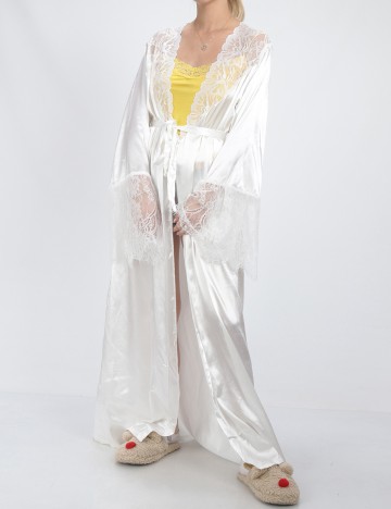 
						Halat SHEIN, alb, XL